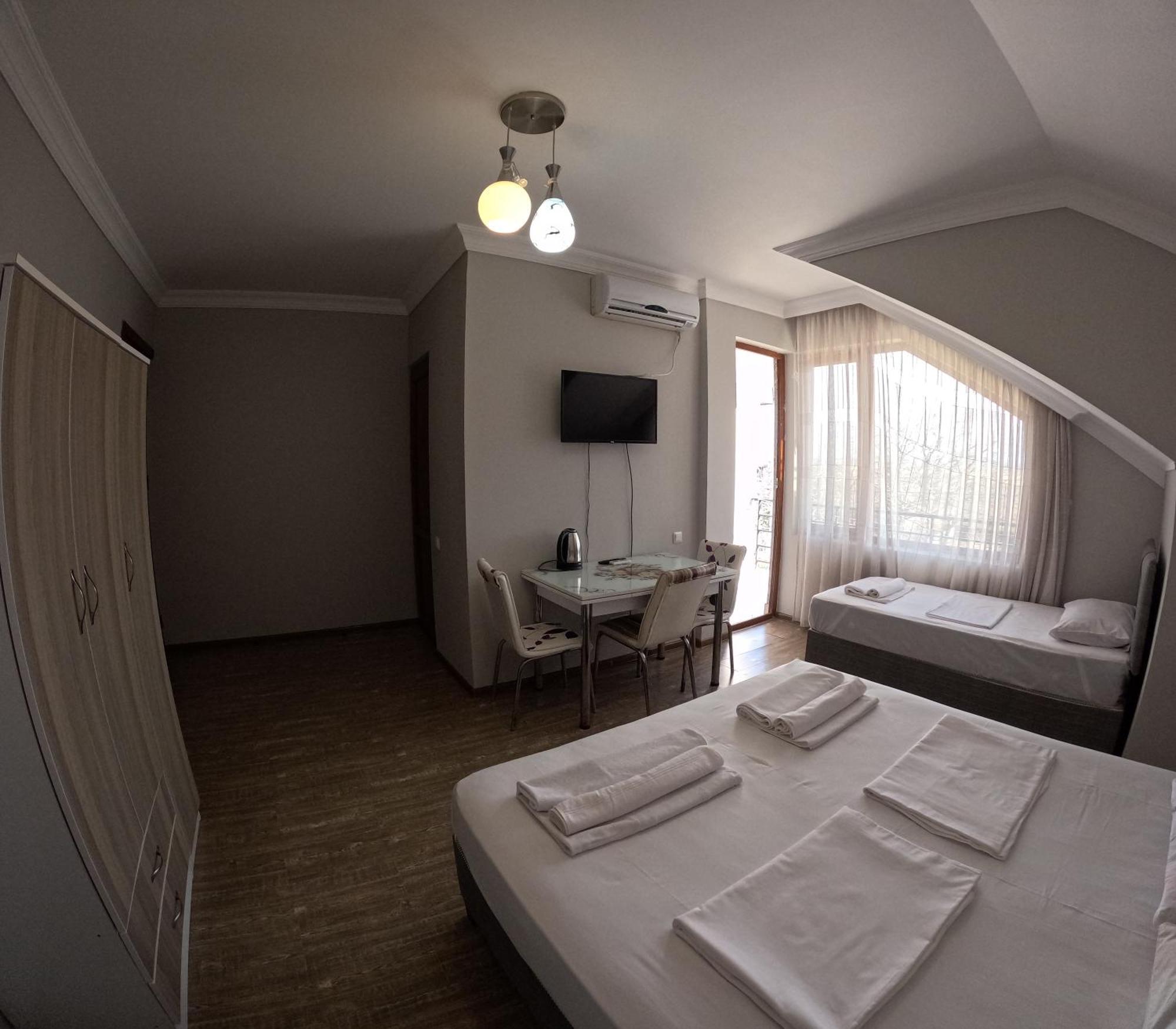 Elite Hotel קובולטי מראה חיצוני תמונה