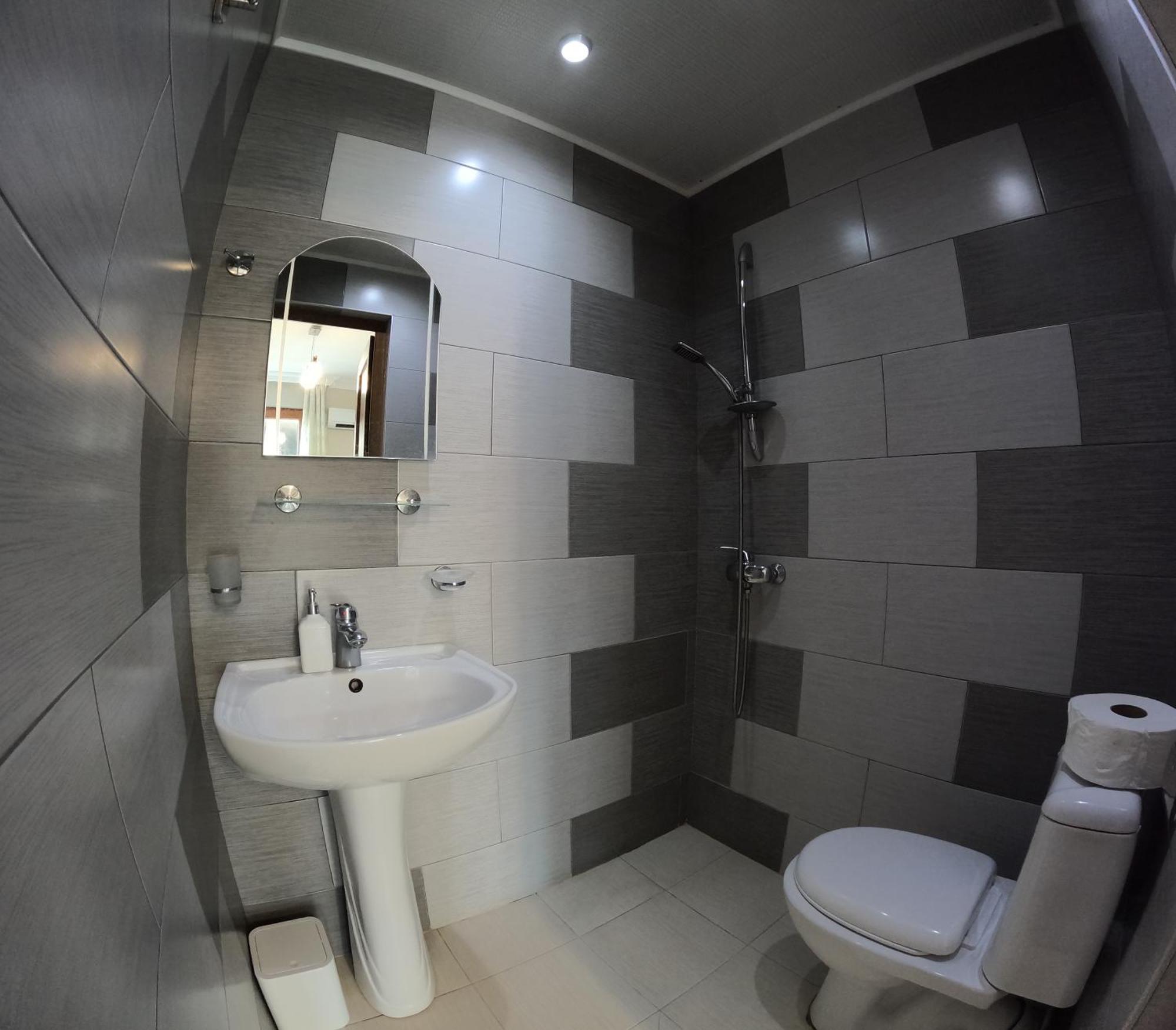 Elite Hotel קובולטי מראה חיצוני תמונה