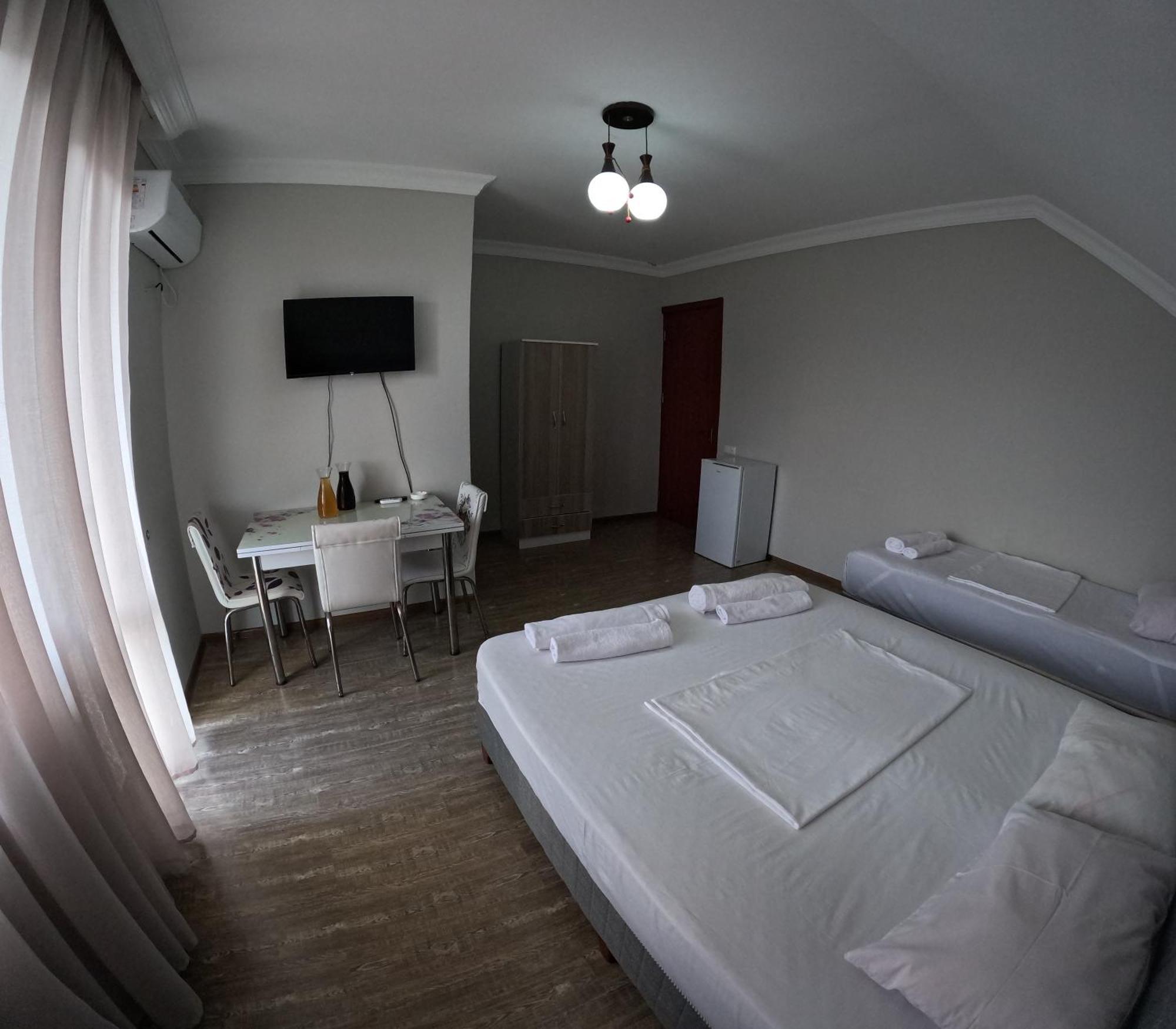 Elite Hotel קובולטי מראה חיצוני תמונה