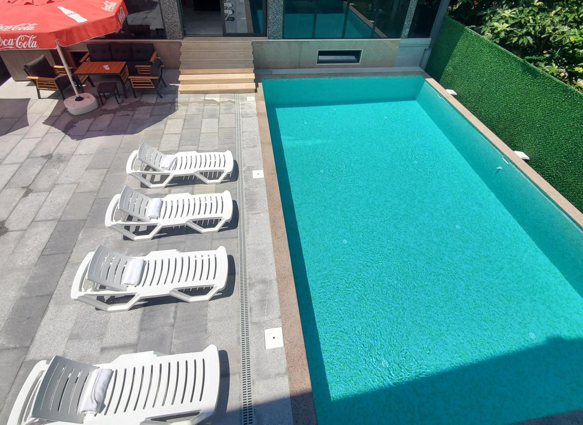 Elite Hotel קובולטי מראה חיצוני תמונה