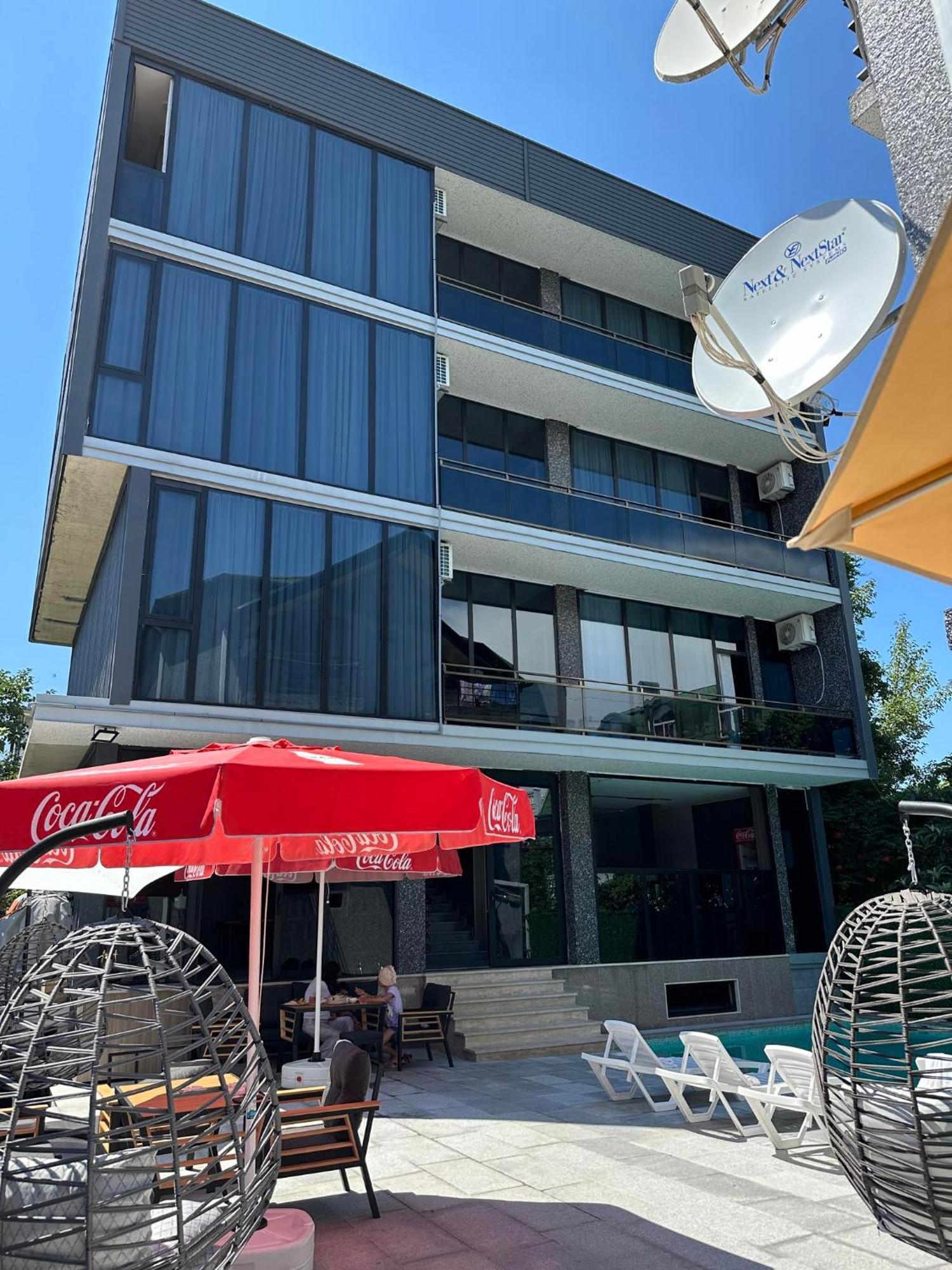 Elite Hotel קובולטי מראה חיצוני תמונה